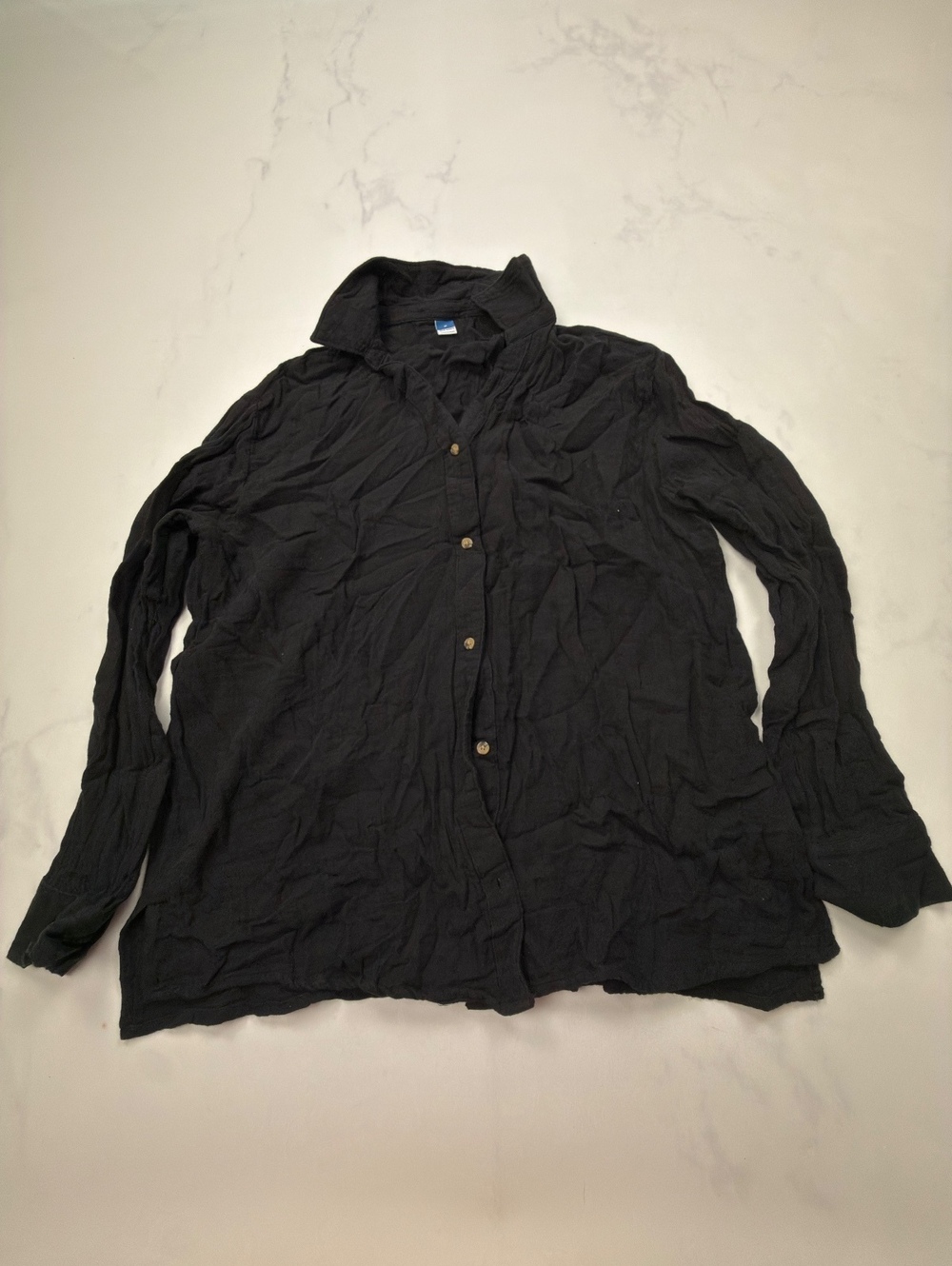 Old Navy Button-Up Shirt Black 2000s Minimalist - Womens M